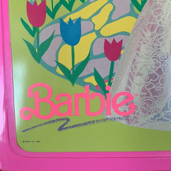 Barbie Case - Picture 2 of 11